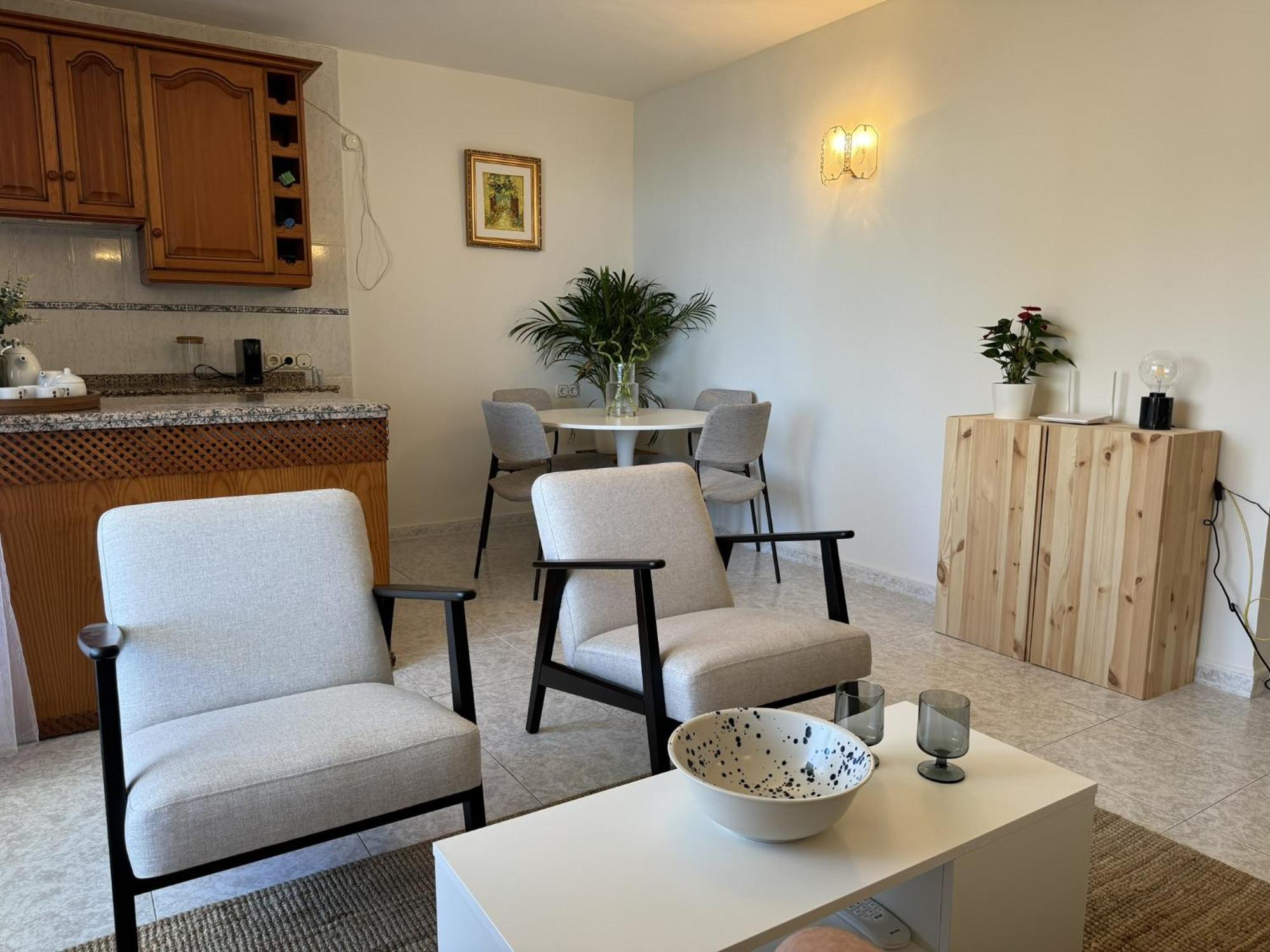 Beachfront Apartment With Terrace And Seaviews Fuengirola Buitenkant foto
